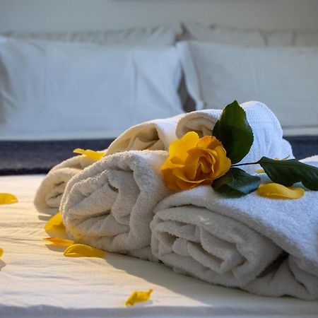 La Principessa Nera B&B Ostra Ngoại thất bức ảnh