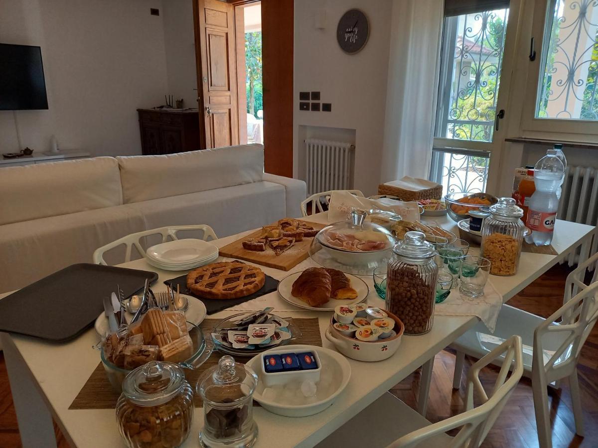 La Principessa Nera B&B Ostra Ngoại thất bức ảnh