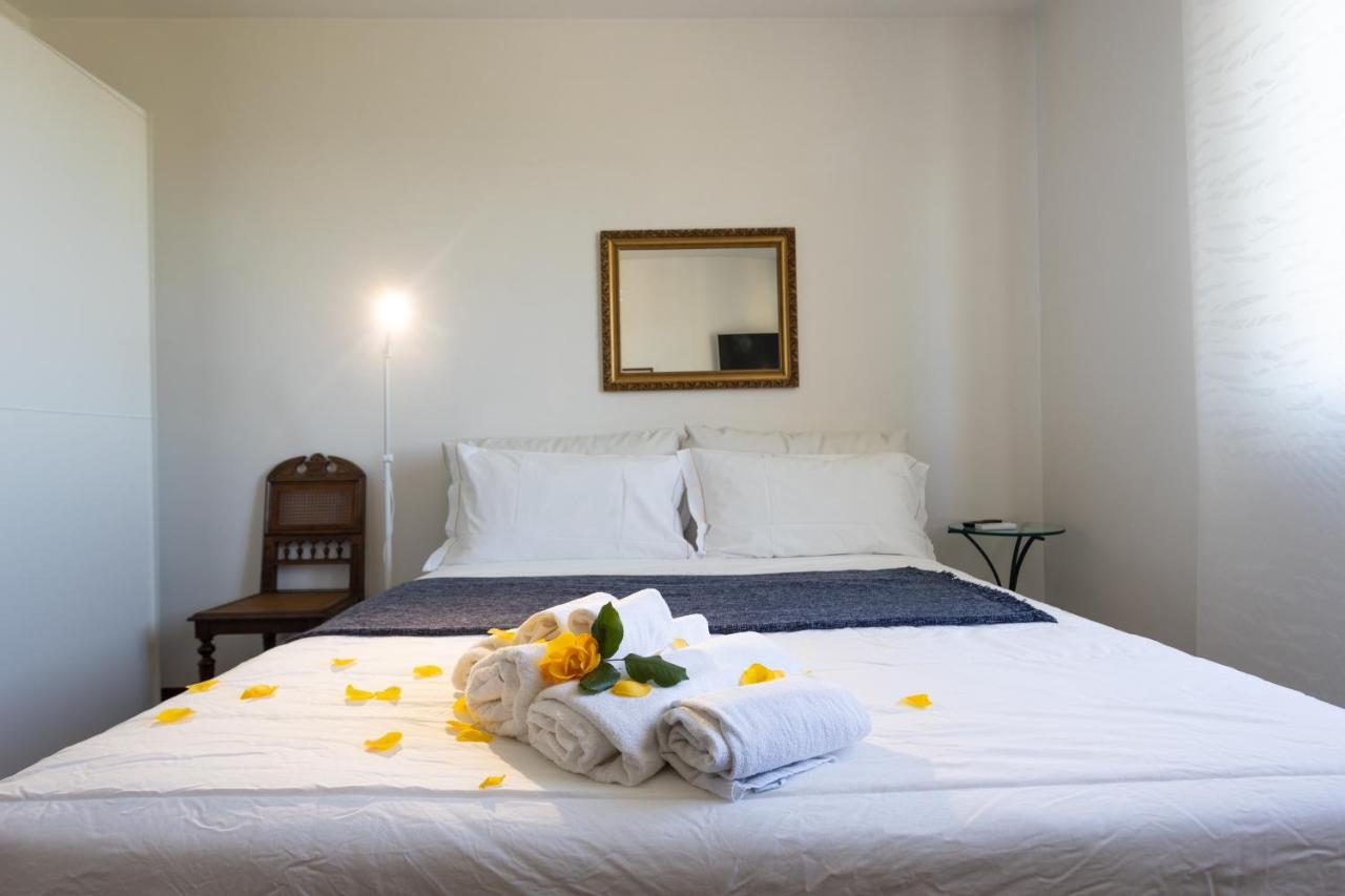 La Principessa Nera B&B Ostra Ngoại thất bức ảnh