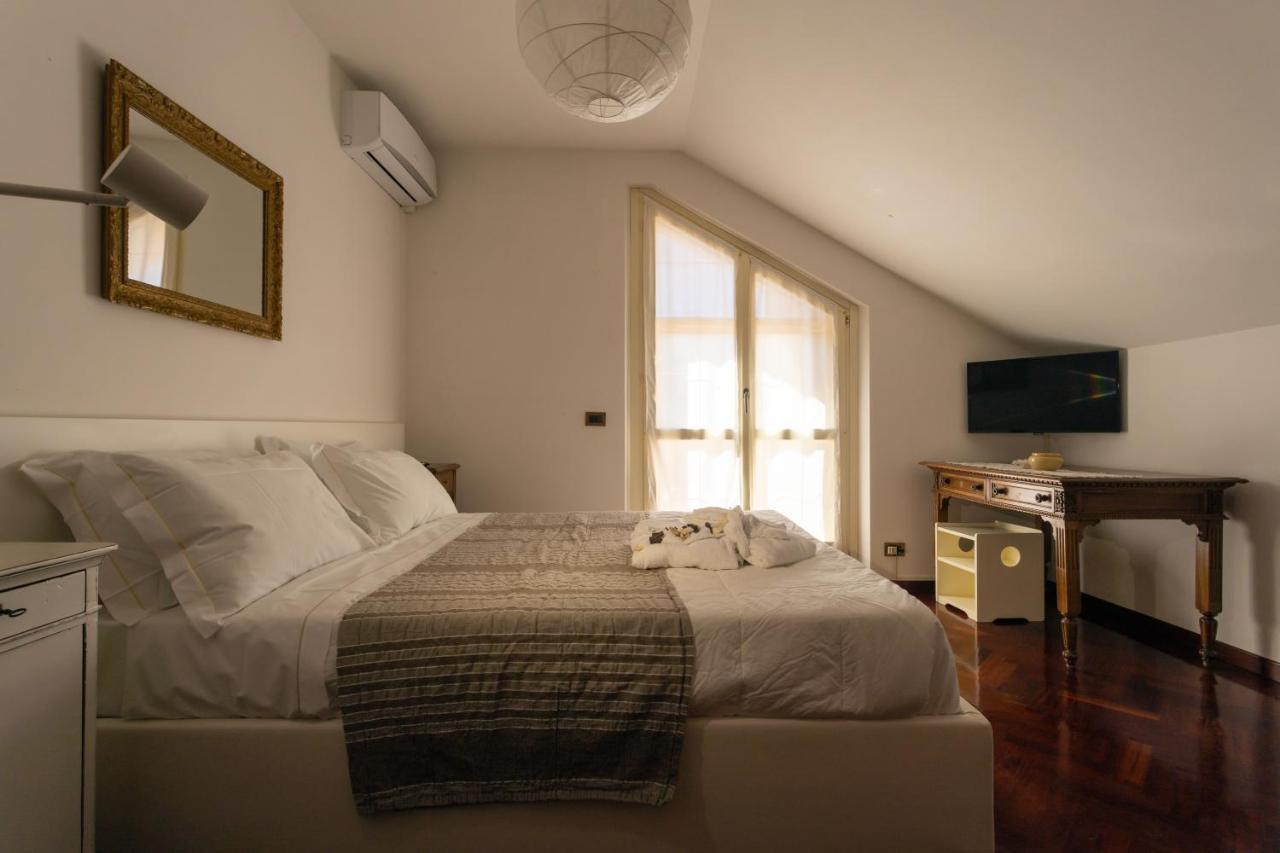 La Principessa Nera B&B Ostra Ngoại thất bức ảnh