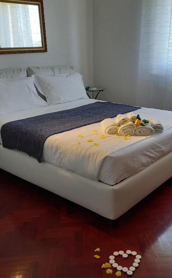 La Principessa Nera B&B Ostra Ngoại thất bức ảnh